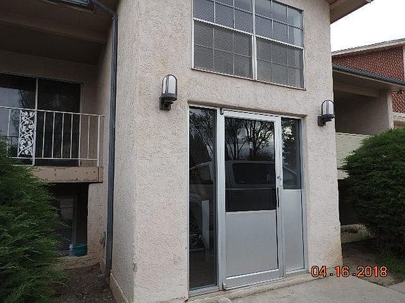 Front Entry to Apartment Complete Door B - 1 OXFORD