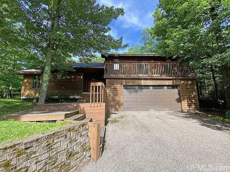 1st image of 143 Hardwood Ln