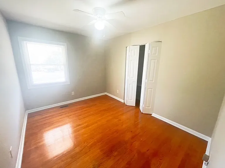 1708 Saint Augustine Ave — Photo 7