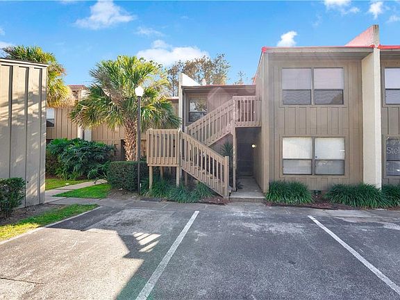 3rd image of 5470 Pine Creek Dr #2006