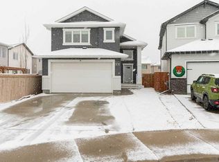 207 SW Moonlight Cv W, Lethbridge, AB T1J 5M7