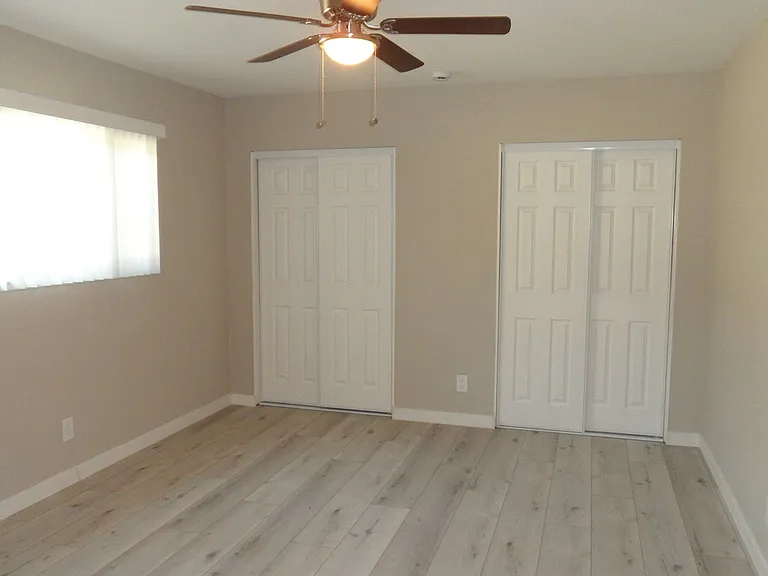 1241 E Diana Ave — Photo 11