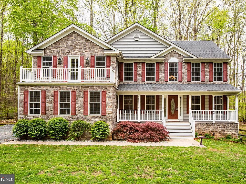 1st image of 60 Kinsley Ln