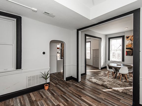 3rd image of 1027 Geyer Ave Floor 2
