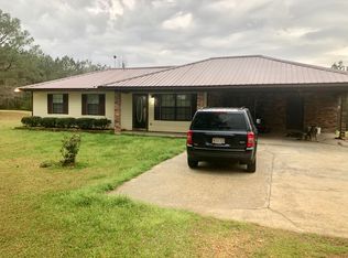 561 Stump Town Rd, Silver Creek, MS 39663