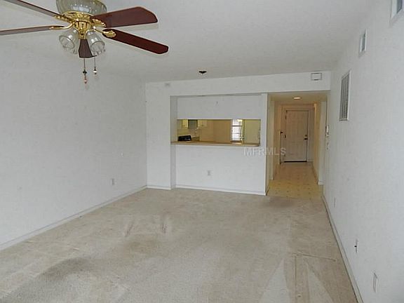 4th image of 11644 SW Egret Cir APT 1201