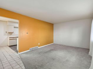 213 E Swallow Rd, Fort Collins, CO 80525