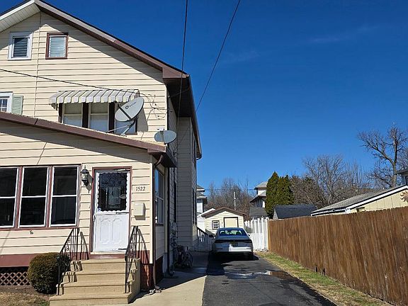 2nd image of 1522 Cornell Ave