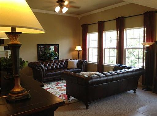 3rd image of 35 Queensferry Ln