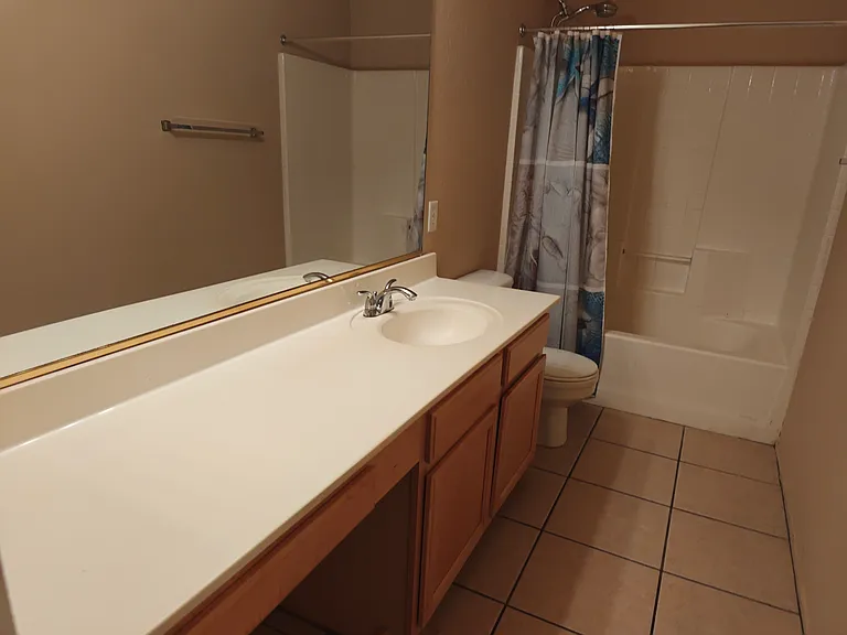 8638 W Keim Dr — Photo 10