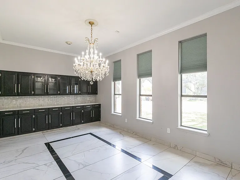 46 Augusta Dr — Photo 7