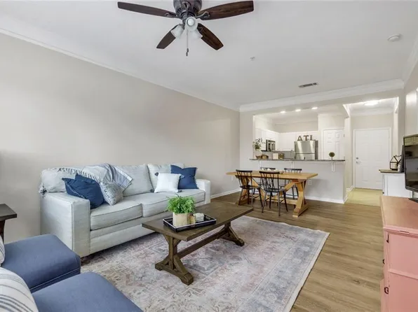 1850 Cotillion Dr Unit 2118, Dunwoody, GA 30338