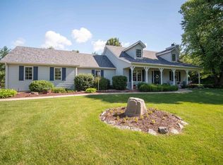 5605 Schlatter Rd, Leo, IN 46765