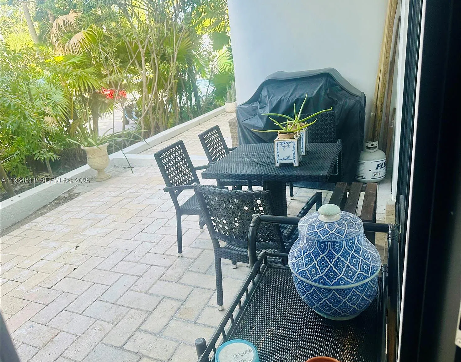 55 Ocean Lane Dr — Photo 3