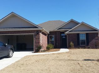 516 Green Meadows Trl, Maylene, AL 35114