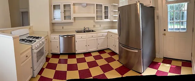 2081 Evelyn Ave — Photo 9