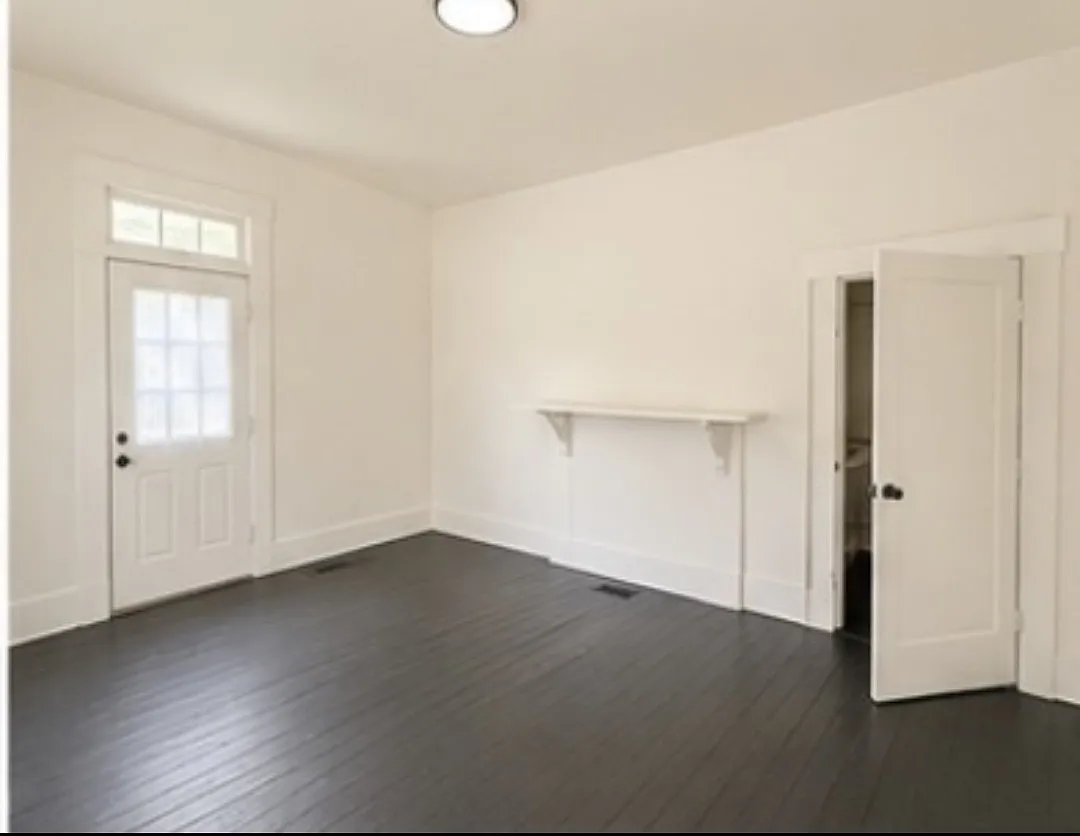 3 bed, 1340 sqft, $1,000 — Photo 1