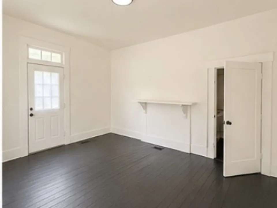 605 W Central Ave #B