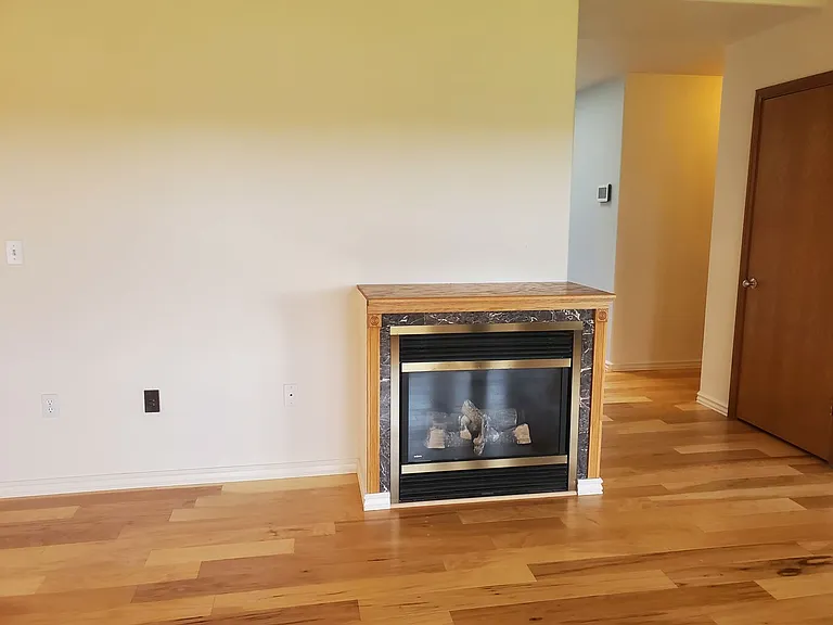 247 SE Weston Rd — Photo 11
