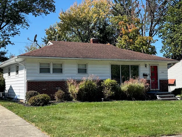 3 bed, 1411 sqft, $1,950 — Photo 4