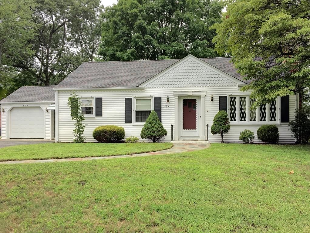 404 Island Pond Rd, Springfield, MA 01118 Zillow