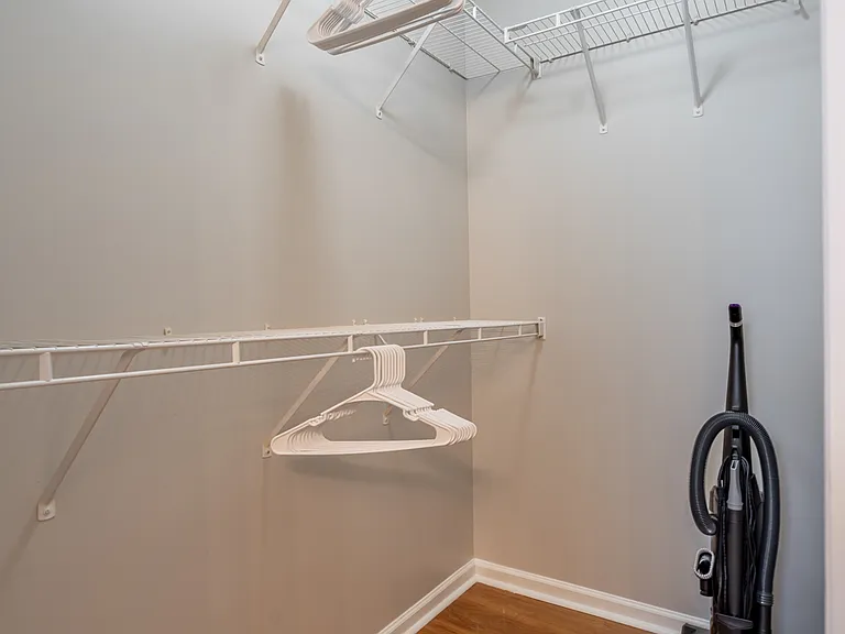 106 Middlebrook Dr — Photo 15