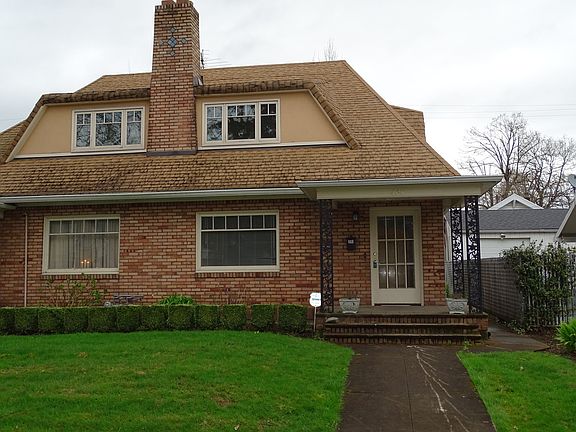 2nd image of 408 W 23rd St #408