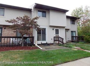 860 Armstrong Rd, Lansing, MI 48911