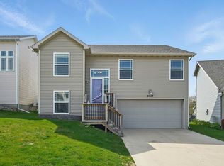 2987 Jaden Ln, Norwalk, IA 50211