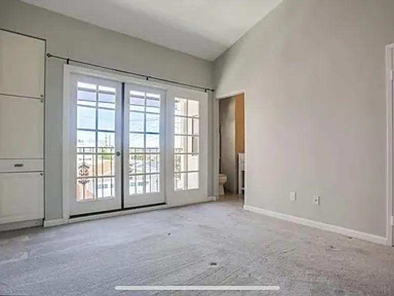 1111 Eureka St #8 — Photo 12