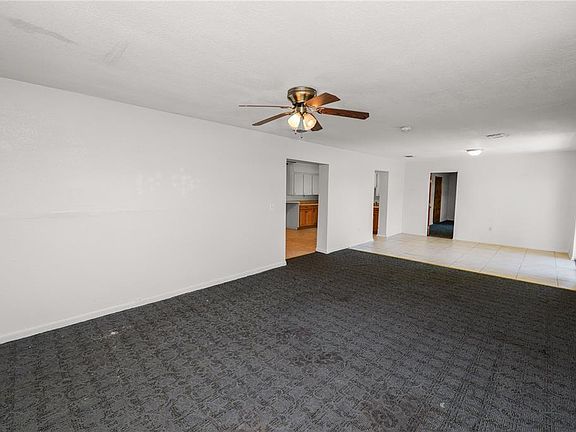 4th image of 2170 Rohr Dr