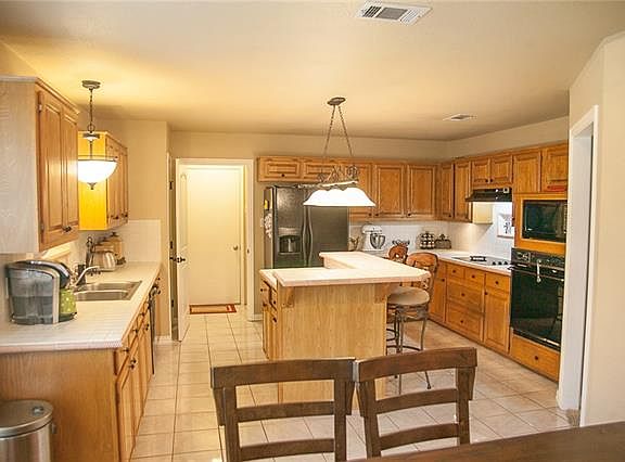 2nd image of 5017 Marcus Dr