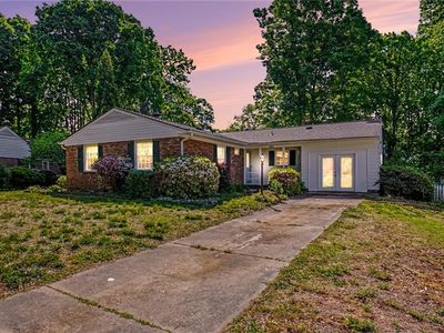 2321 Killarney Dr, Greensboro, NC, 27406