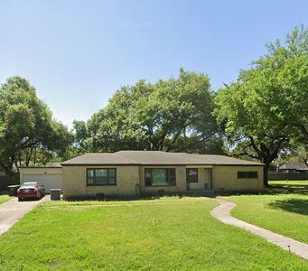 3112 15th St, Bay City, TX, 77414