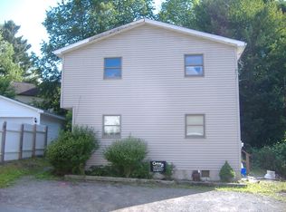 20 Parish Ct, Carbondale, PA