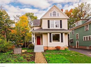 2865 Hampshire Rd, Cleveland Heights, OH 44118