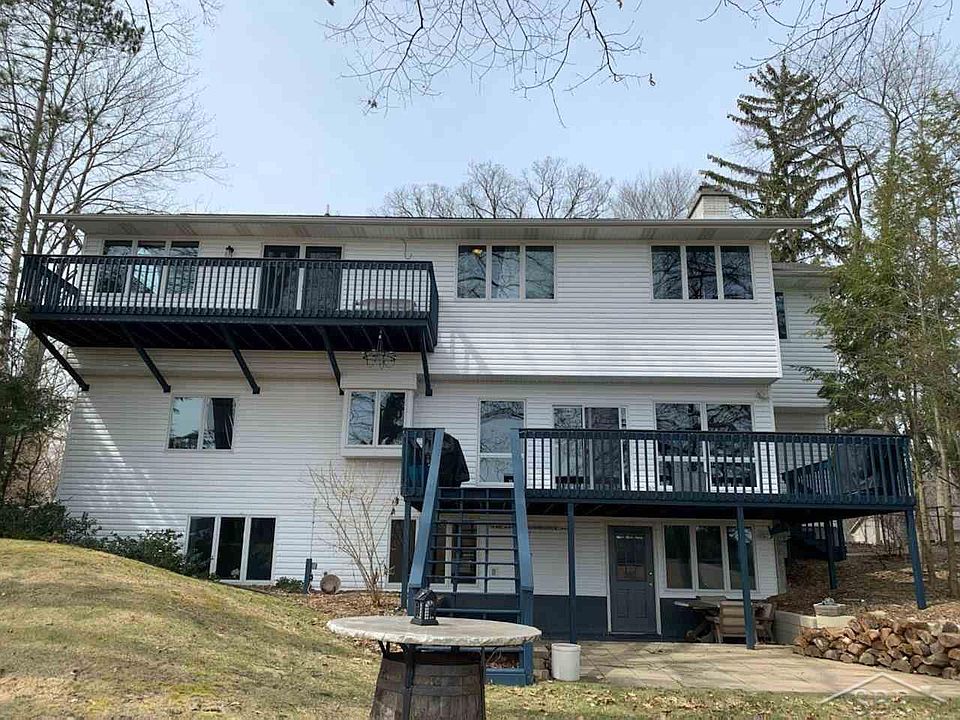 3310 N Lakeside Dr, Sanford, MI 48657 Zillow