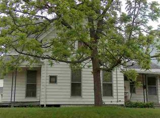 632 W 14th St, Davenport, IA