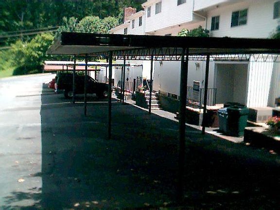 2 Car coverd parking