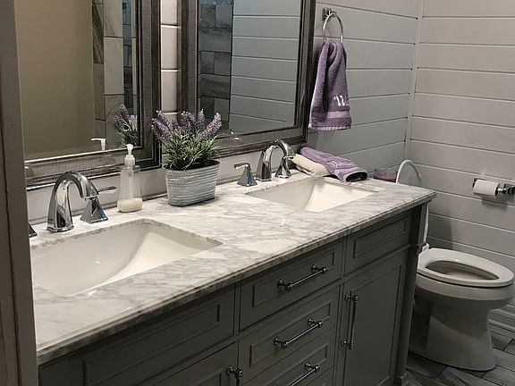 5th image of 2165 Monza Dr