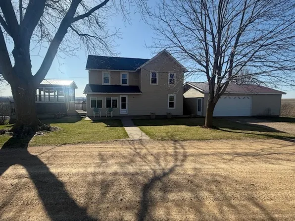 12703 283rd St, Bernard, IA 52032