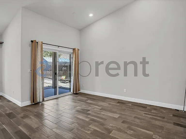 2363 Narvaez Way — Photo 14