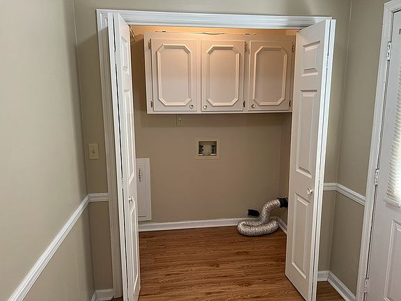 5th image of 10298 Saint Alban Blvd SW