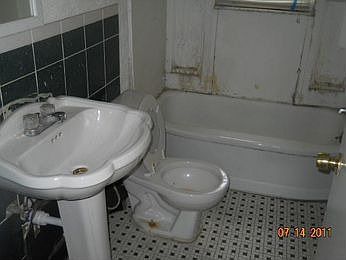 2nd image of 11701 Chatham