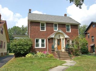2608 Canterbury Rd, Cleveland Heights, OH 44118