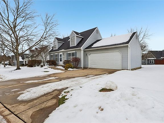 2nd image of 2615 Burridge Cir