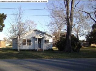 710 N Marchand Ave, Gonzales, LA 70737