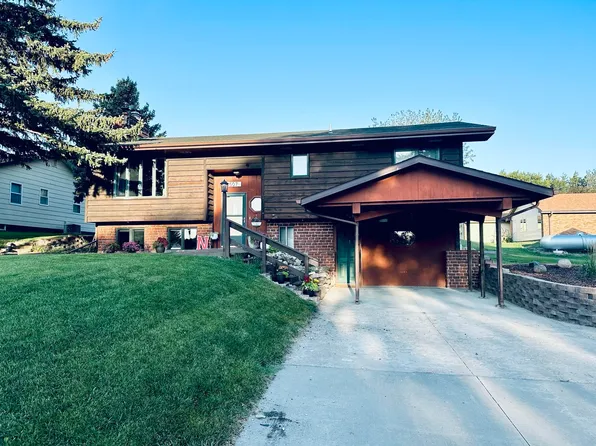 507 College Ave N, Wessington Springs, SD 57382
