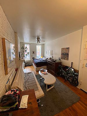 2nd image of 375 13th St APT 1R