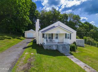 409 Rogers Ave, Kingsport, TN 37660